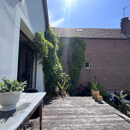 Maison De Dans Village En Bord De 维埃尔维勒